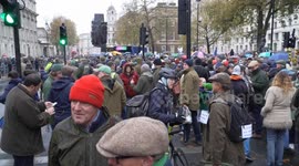 UK: UK farmers protest against farm inheritance tax