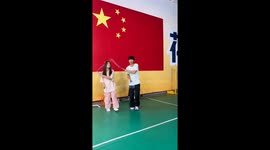 Chinese couple showcases seamless coordination in fancy rope skipping
