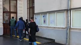 Incumbent PM leads Romania's presidential election: exit polls