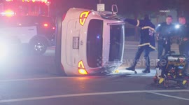 US, Los Angeles: Pomona 2 Trapped in Overturned Car Crash