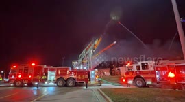 US: Blaze Engulfs Former Golden Corral in Indianapolis