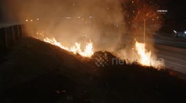 US, Los Angeles: Pacoima Brush Fire Ignited By Possible Fireworks
