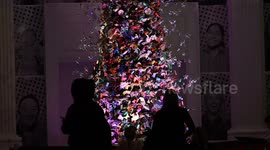 US: Origami Holiday Tree On Dispay At American Museum of Natural History.