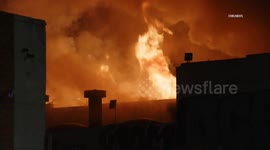 US, Los Angeles: Downtown Los Angeles Structure Fire