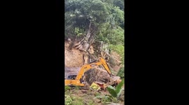 Indonesia landslide rescue teams search for seven missing