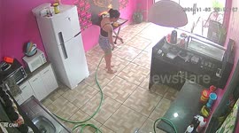 Person falls while cleaning house in Dourados, Brazil