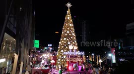 Southeast Asia's tallest Christmas tree is in Bangkok,Thailand