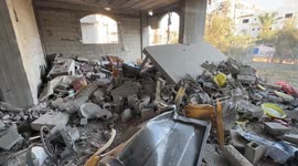 Israeli army bombs homes in northern Gaza, airstrike kills 15