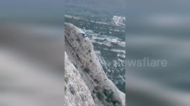 Spain: Guardia Civil Rescues Stranded Climbers in Huesca Mountains