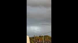 Apparent UFO Sighting in Daylight