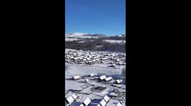 Dive into winter wonderland in Xinjiang, China
