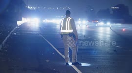 US, Los Angeles: Pacoima Pedestrian Fatally Struck On 118 Freeway