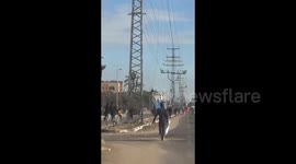 Gaza: The entry of a small number of aid trucks into the southern Gaza Strip