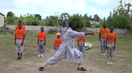 Tanzanian Kung Fu teacher spreads Chinese martial arts among youngsters