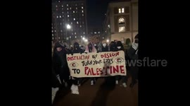 US: Pro-Palestinian Columbia University students disrupted a Christmas tree lighting event to protest the university's ties to Israel