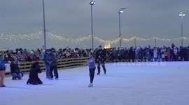 Giant ice skating rink reopens in Russia
