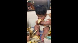 Toddler hilariously cries while trying to eat sandwiches