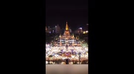 Dazzling night market in China's Yunnan