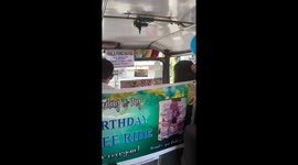 Kind cabbie gives free rides, gifts and snacks on his birthday