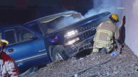 US, Los Angeles: Florence Pursuit Vehicle Crashes