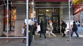 US: Striking Strand Book Store workers hit the pickett line in front of the Strand Book Store
