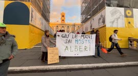 Demonstrators on the steps leading to Piazza del Campidoglio display a banner with the slogan ‘Hands off our trees’ against the felling of trees that affects many central areas of Rome, during the protest against the model imposed on Rome by the Gualtieri