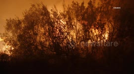 US, Los Angeles: Malibu The Franklin Fire Structures Burning Part 4