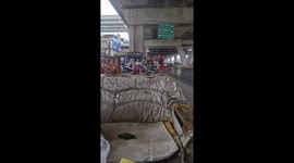 Traffic cop makes teenagers do star jumps for riding without helmets