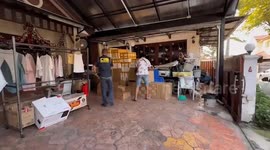 Police raid vape warehouse 'run by Chinese smugglers' in Bangkok