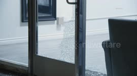 US, Los Angeles: Sherman Oaks Business Break In