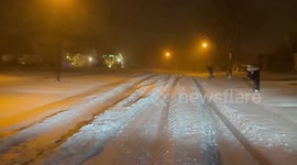 US: Lake-Effect Snowstorm Triggers State Of Emergency In New York 3