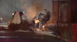 US, Los Angeles: Avocado Heights Semi Crashes Into Caltrans Truck and Catches Fire NB 605 Freeway