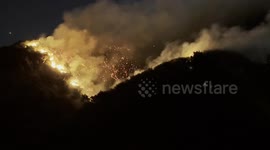 US: Inferno Ravages Malibu as Franklin Fire Intensifies in Terrifying Night Video