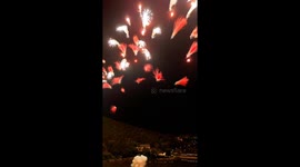 Stunning fireworks light up Chinese skies