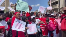 Kenya: People fill the streets of Nairobi to protest against femicide