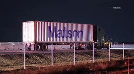 US, Los Angeles: Hesperia Fiery Fatal Collision Shuts Down Interstate 15 South