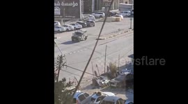 Israeli forces storm the eastern neighborhoods of Nablus in the West Bank