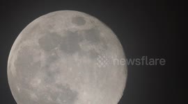 Stunning Cold Moon close-up above Kent, UK