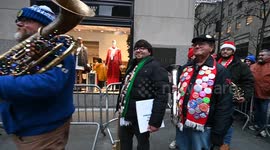 US: Rockefeller Center 51st Annyual Tuba Christmas