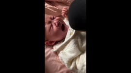 Microphone Magic: How a Microphone Silenced a Crying Baby in Hangzhou