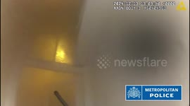 UK: Heroic Officers and Public Save Residents From Willesden Fire