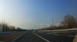 Car collides with barrier on highway in Hebei Province