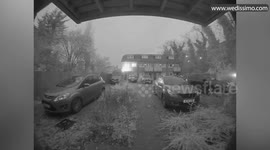 E-bike battery explodes - blowing doors off and starting huge fire