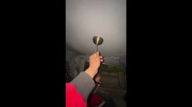 Trucker's horn plays a cheerful tune in China