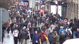 Christmas shopping on the style mile of scotland and it's shopping capital
