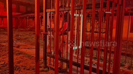 US, Bakersfield: Bakersfield Fountain Plaza Burns Again