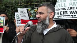 Islamists protest in London against the Iranian regime