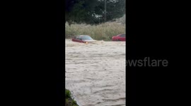 Turkey: Flash Flood Hits Manavgat, Cars Stranded In Floodwaters