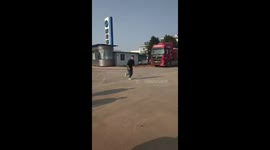 Man fails to leap across river in Jiangsu, China