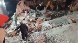 Building collapses leaving six residents trapped in India